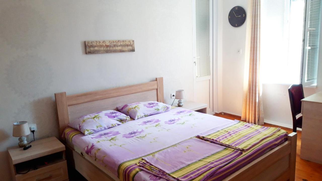 Pospolita Guest House Kutaisi Exterior foto