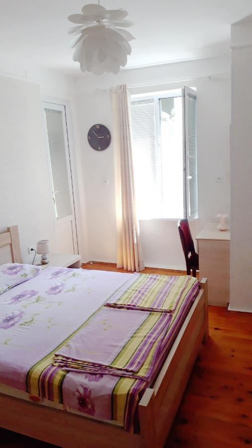 Pospolita Guest House Kutaisi Exterior foto