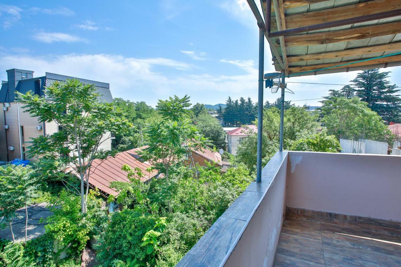 Pospolita Guest House Kutaisi Exterior foto